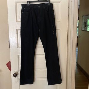 NWT Gap mens mid rise, straight leg black jeans. Size 32x34